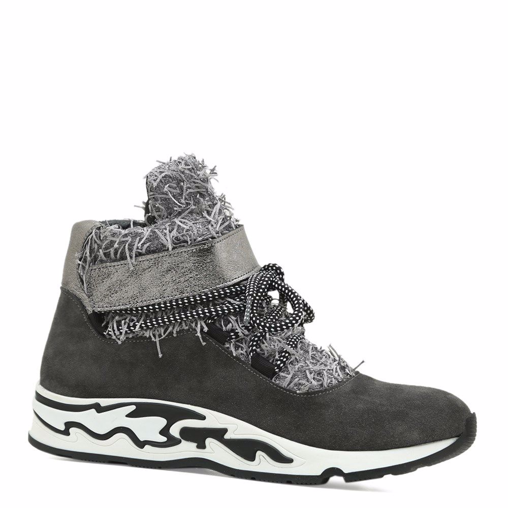 Ботинки осенние на низком ходу, Серый
Ботинки осенние на низком ходу, Серый