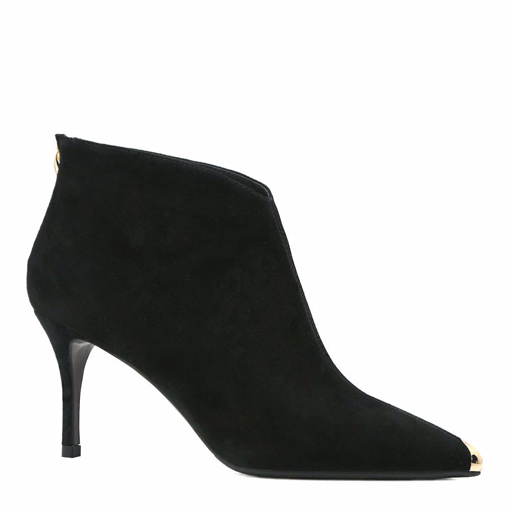 Ботинки весенние на каблуке, Черный
Ботинки весенние на каблуке, Черный