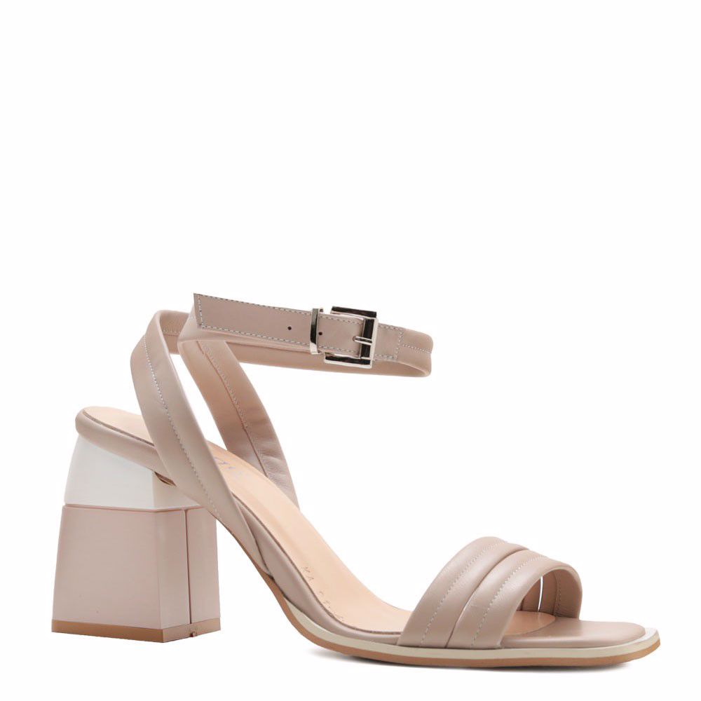 Босоніжки на підборах prego, Бежевий
Босоніжки на підборах prego, Бежевий