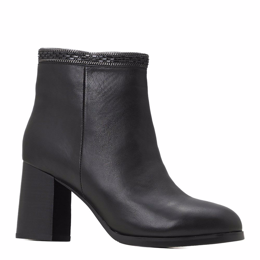 Черевики зимові на підборах, Чорний
Черевики зимові на підборах, Чорний