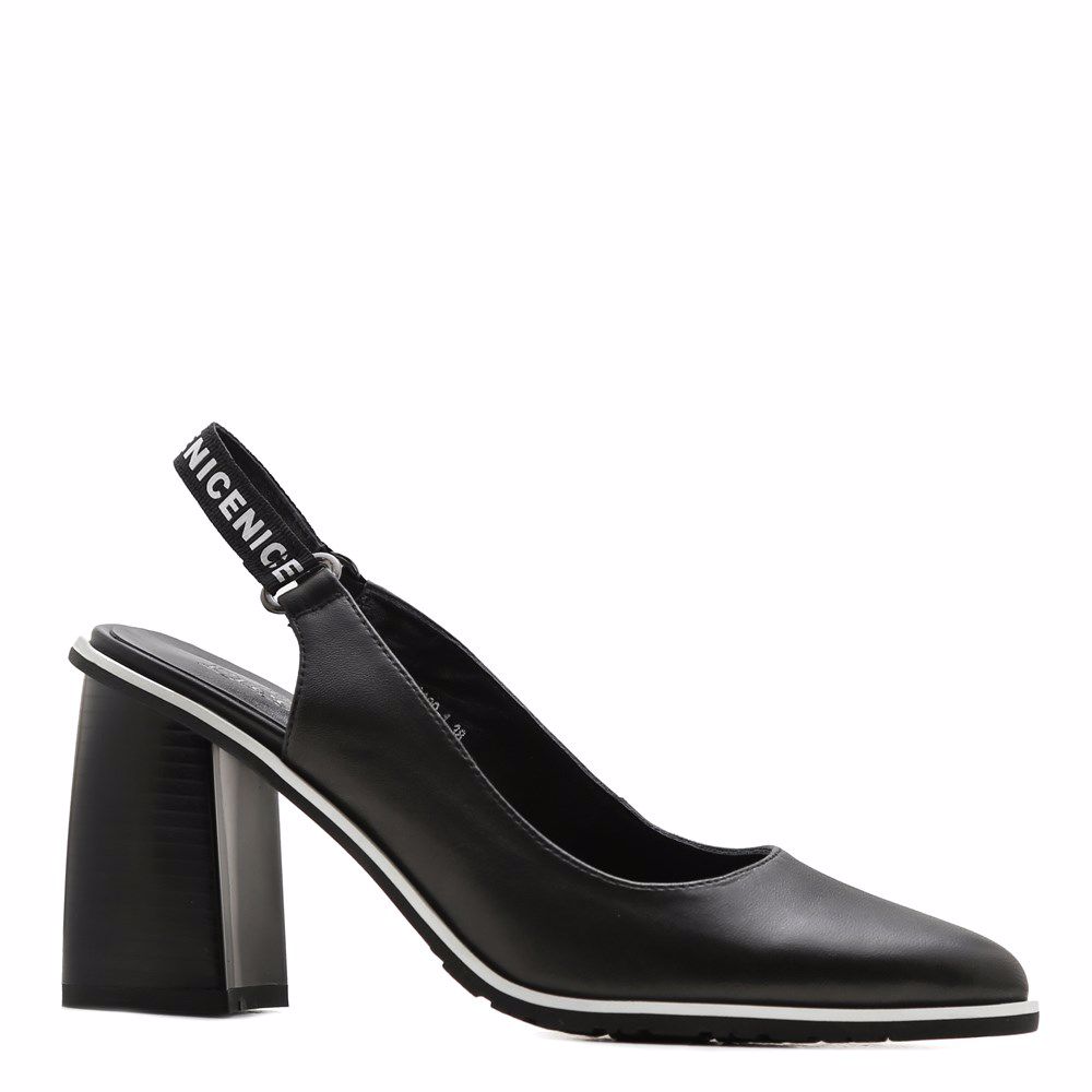 Босоніжки на підборах, Чорний
Босоніжки на підборах, Чорний