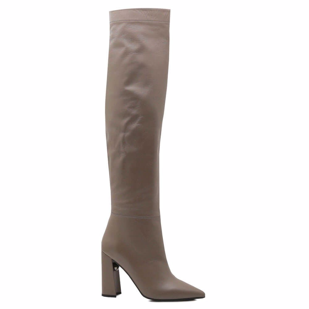 Ботфорти осінні на підборах prego, Бежевий
Ботфорти осінні на підборах prego, Бежевий